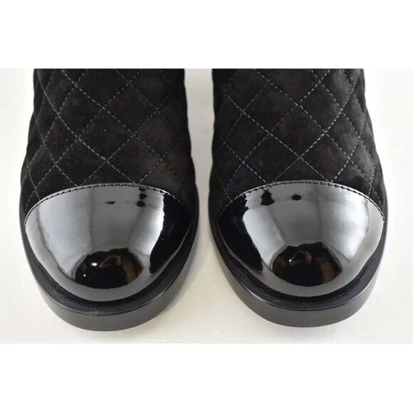 Chanel 20K Black Suede Quilted Turnlock CC Gold Patent Ankle Short Zip Boot 36.5 - Picture 6 of 12